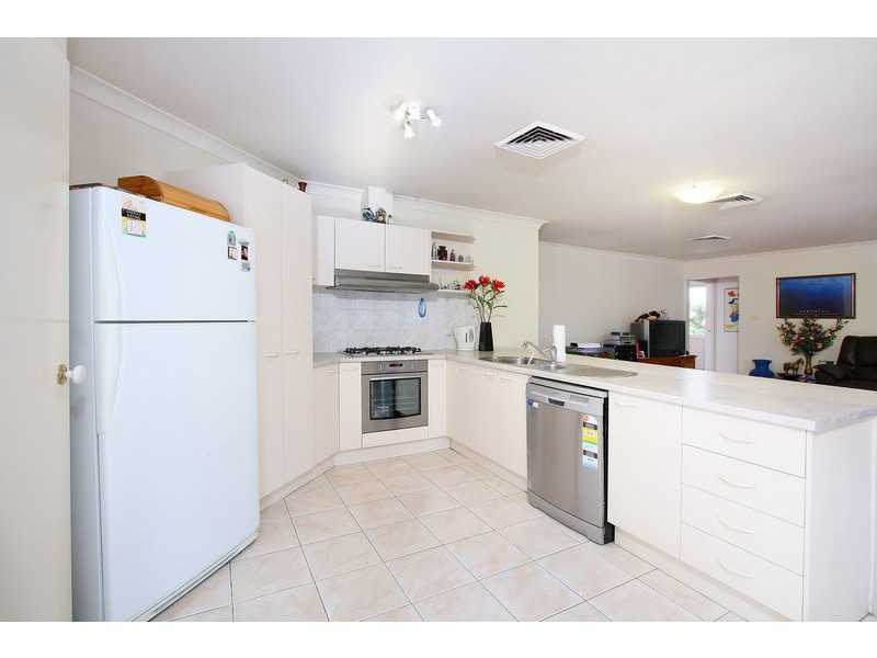 5 Penza Place, Quakers Hill NSW 2763