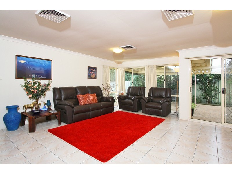 5 Penza Place, Quakers Hill NSW 2763