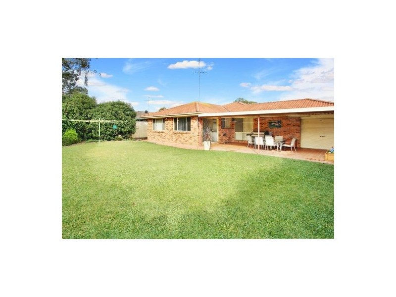 25 Kerstin Street, Quakers Hill NSW 2763