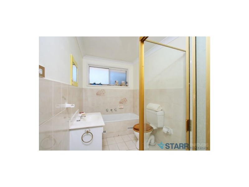 37 Ebony Cresent, Quakers Hill NSW 2763