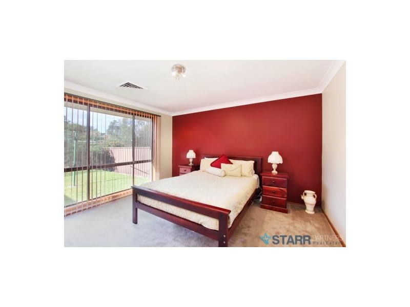 105 Summerfield Avenue, Quakers Hill NSW 2763