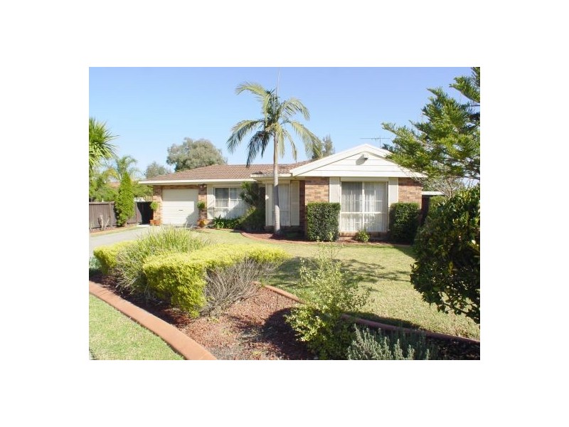 28. Zammit Ave, Quakers Hill NSW 2763