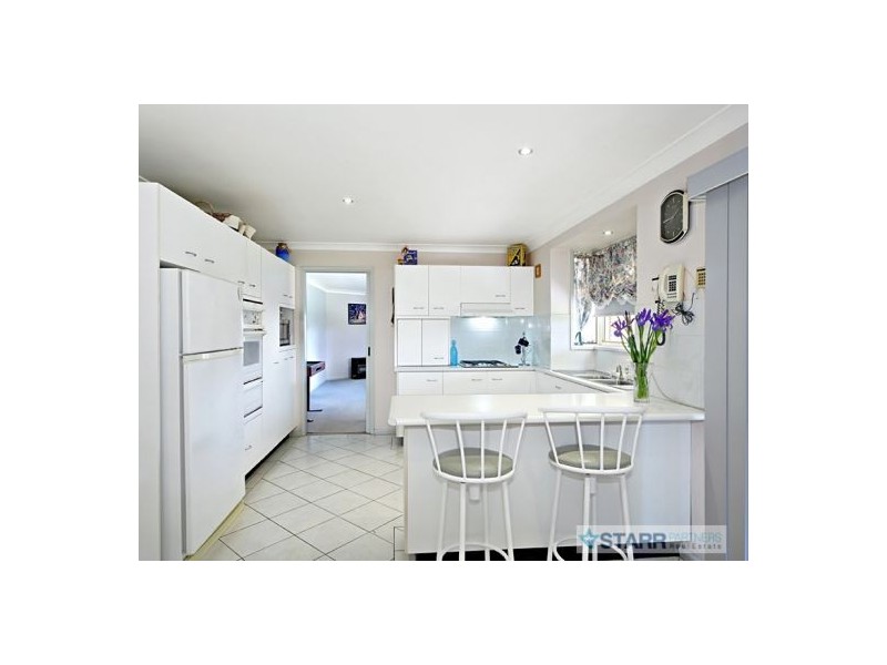 10 Manorhouse Boulevard, Quakers Hill NSW 2763