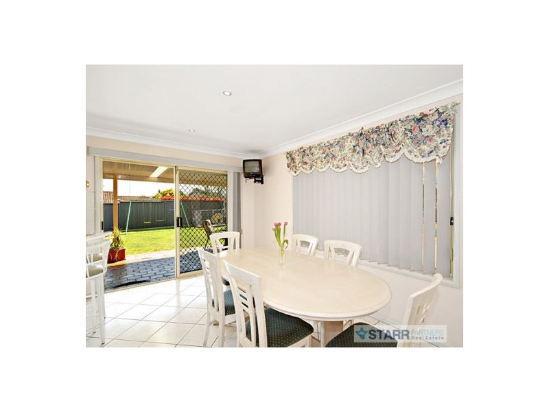 10 Manorhouse Boulevard, Quakers Hill NSW 2763