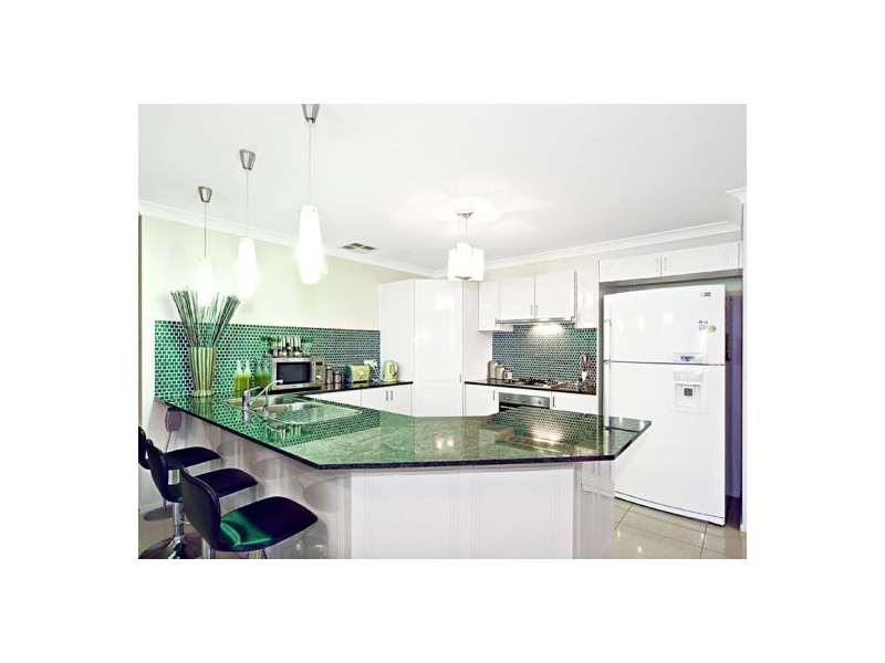 73. Sentry Drive, Stanhope Gardens NSW 2768