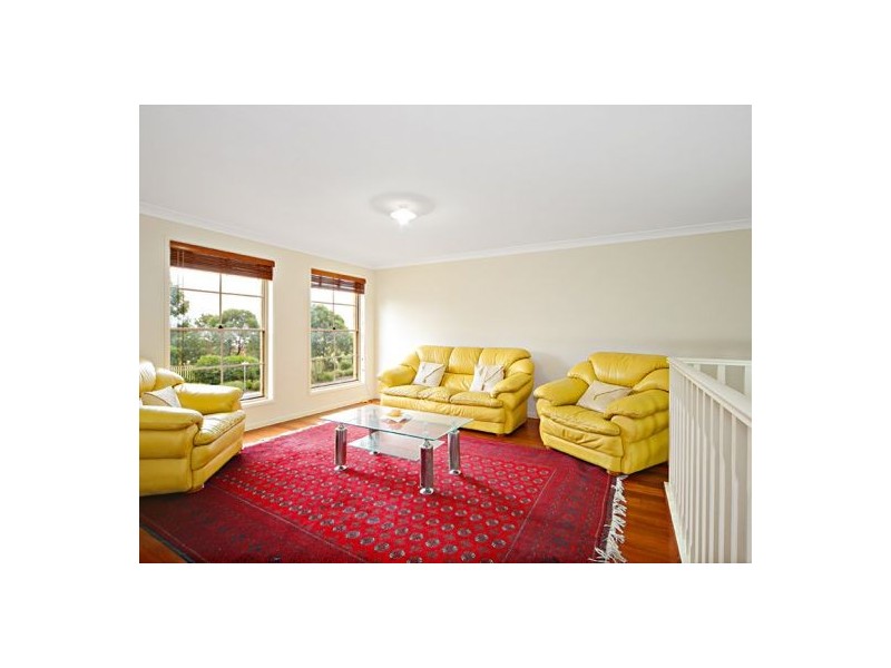 73. Sentry Drive, Stanhope Gardens NSW 2768