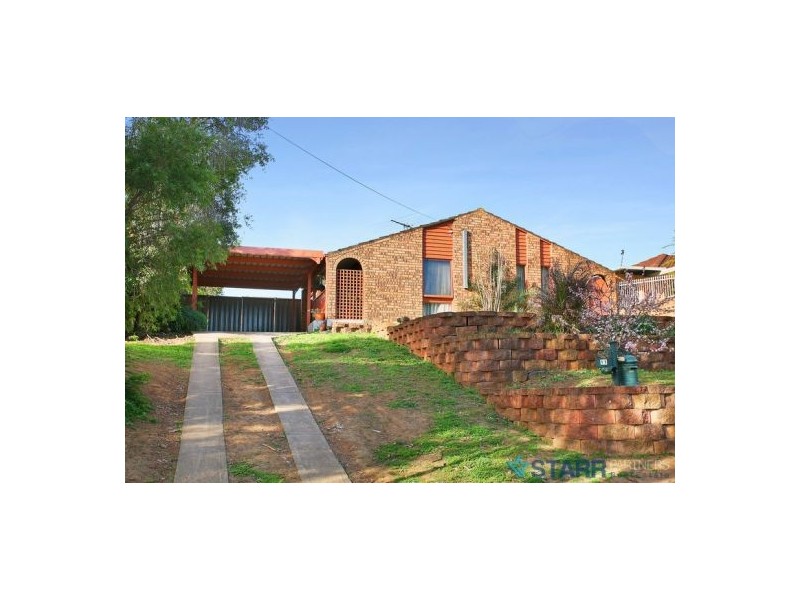 11. Bombala Crescent, Quakers Hill NSW 2763