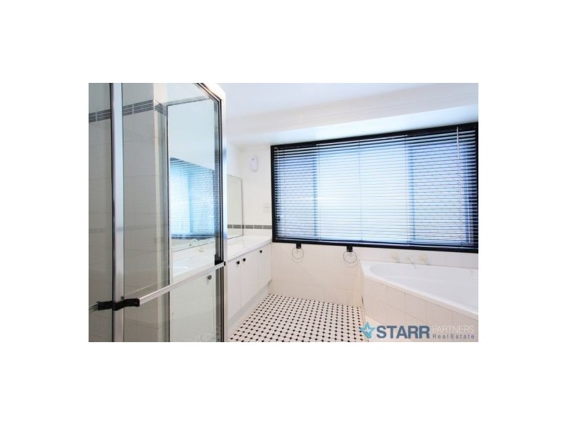 109 Summerfield Avenue, Quakers Hill NSW 2763