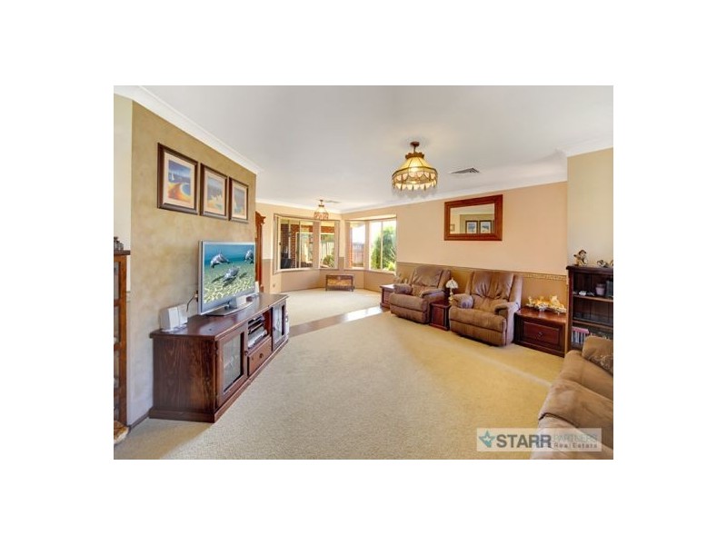 5 Kerstin Street, Quakers Hill NSW 2763