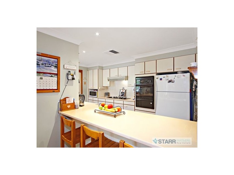 6 Kadina Place, Quakers Hill NSW 2763