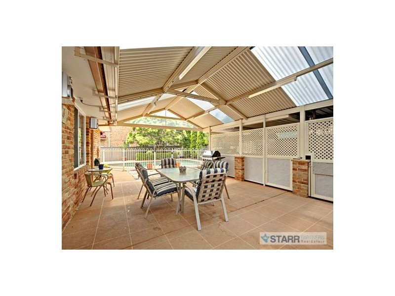 6 Kadina Place, Quakers Hill NSW 2763