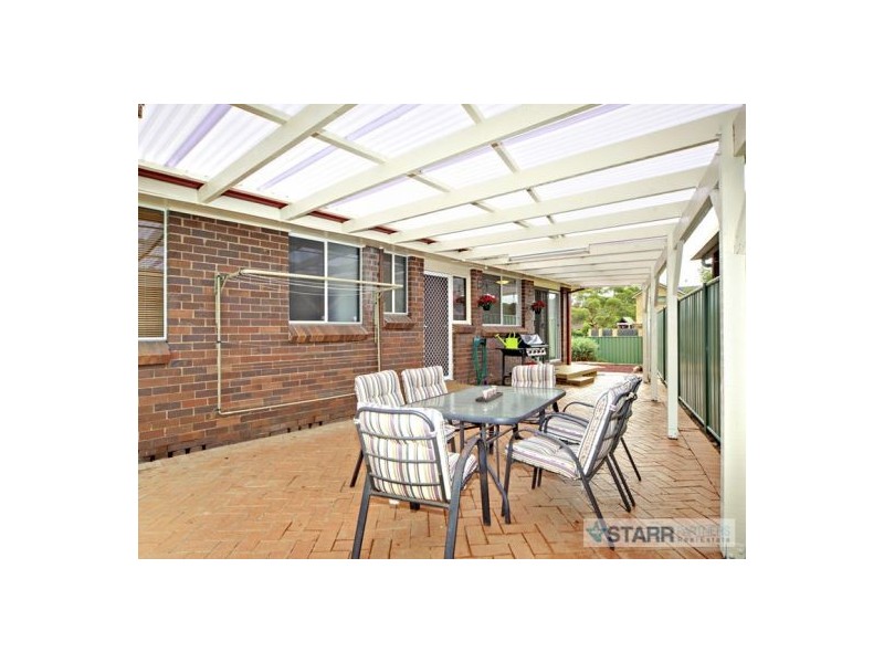 2 Rush Place, Quakers Hill NSW 2763