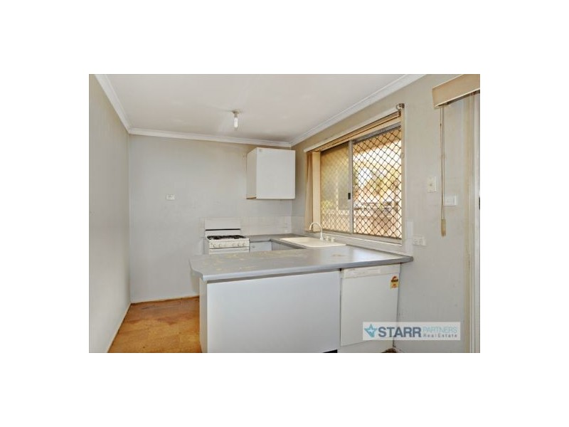 10 Tunis Place, Quakers Hill NSW 2763