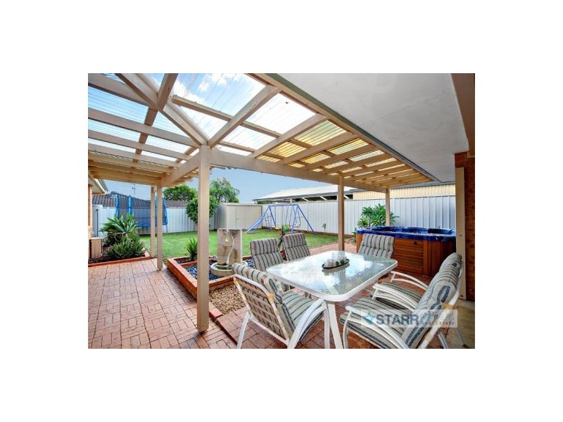 64 Calandra Ave, Quakers Hill NSW 2763