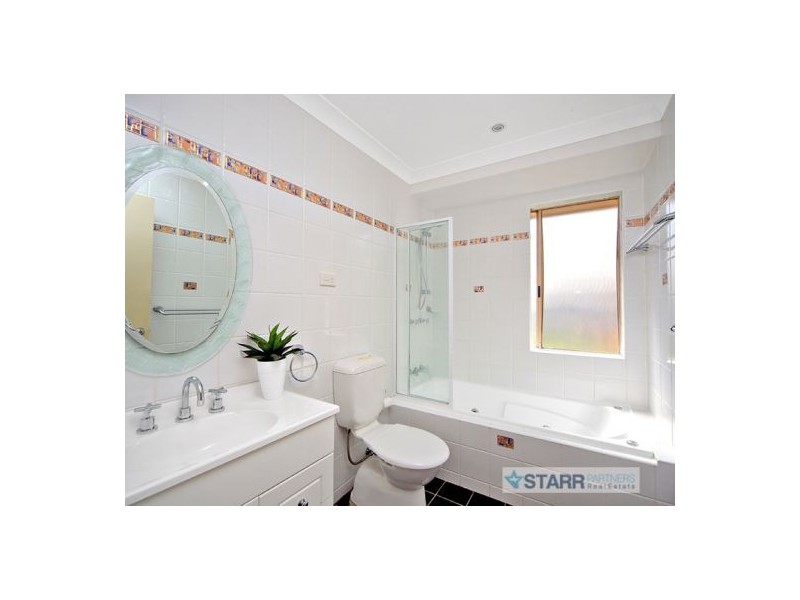 64 Calandra Ave, Quakers Hill NSW 2763