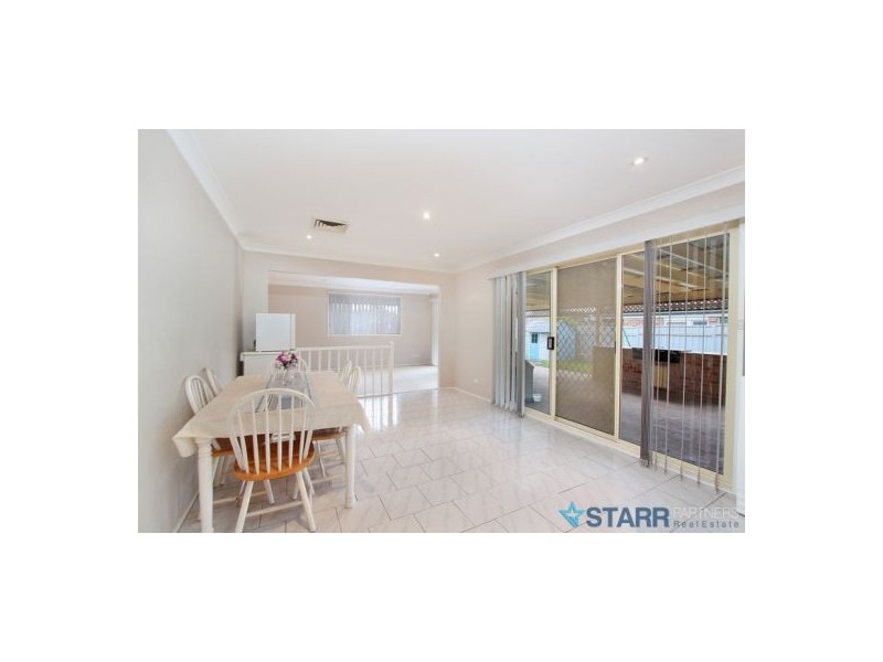 109 Summerfield Avenue, Quakers Hill NSW 2763