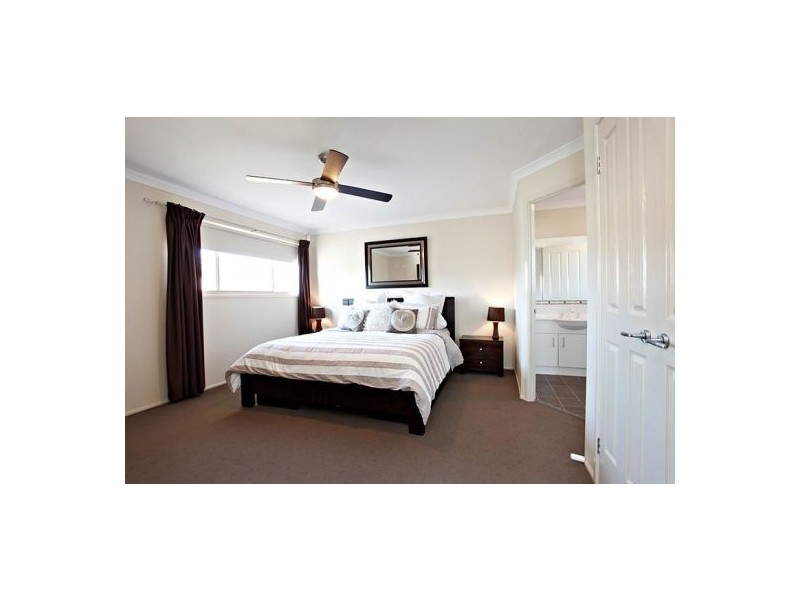 4 Deneden Ave, Kellyville Ridge NSW 2155