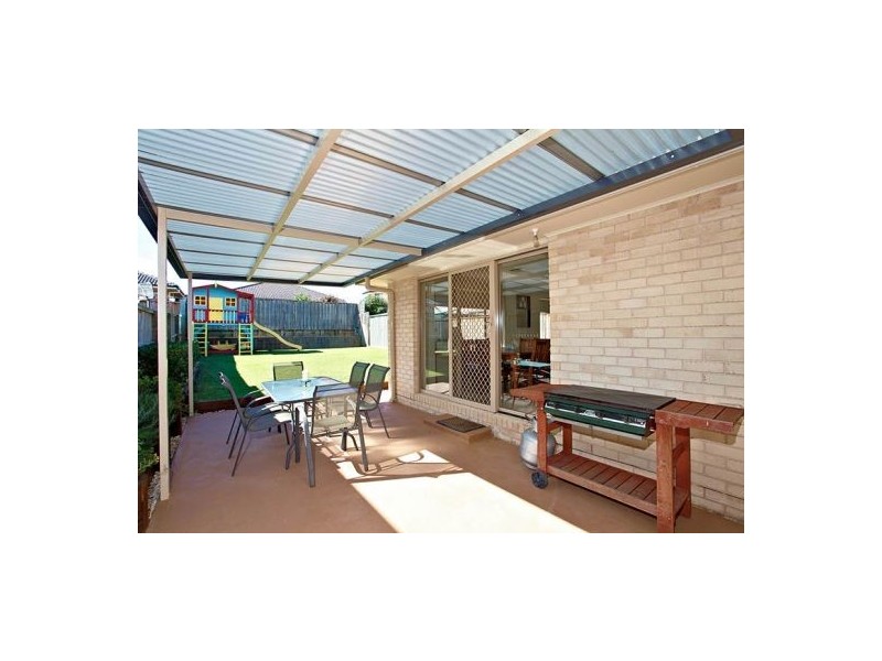 4 Deneden Ave, Kellyville Ridge NSW 2155