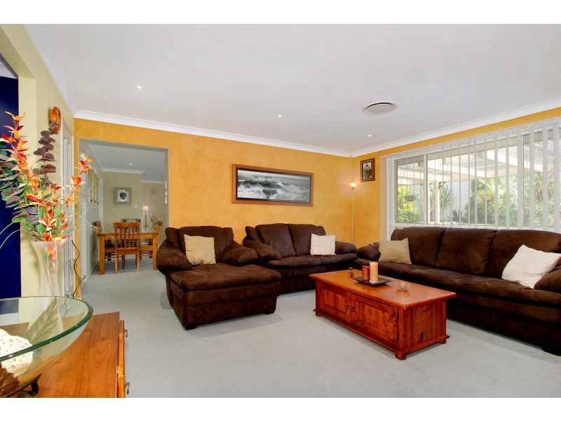 6 Rosewood Street, Parklea NSW 2768