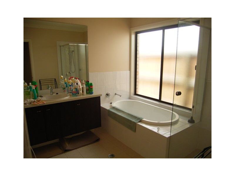 3 Honeyeater Crescent, Beaumont Hills NSW 2155