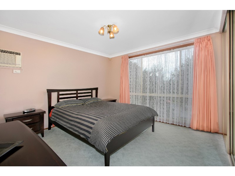 6 Morrell Crescent, Quakers Hill NSW 2763