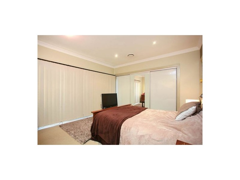 8 Malton Street, Stanhope Gardens NSW 2768