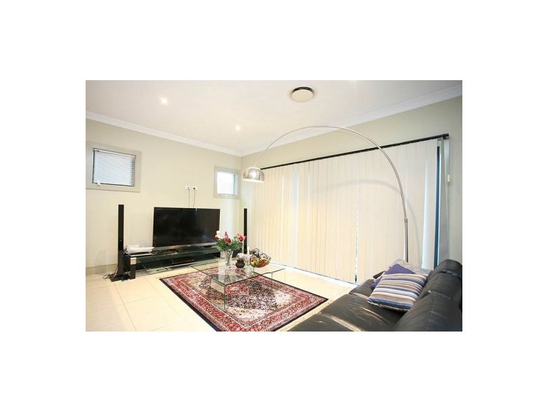 8 Malton Street, Stanhope Gardens NSW 2768