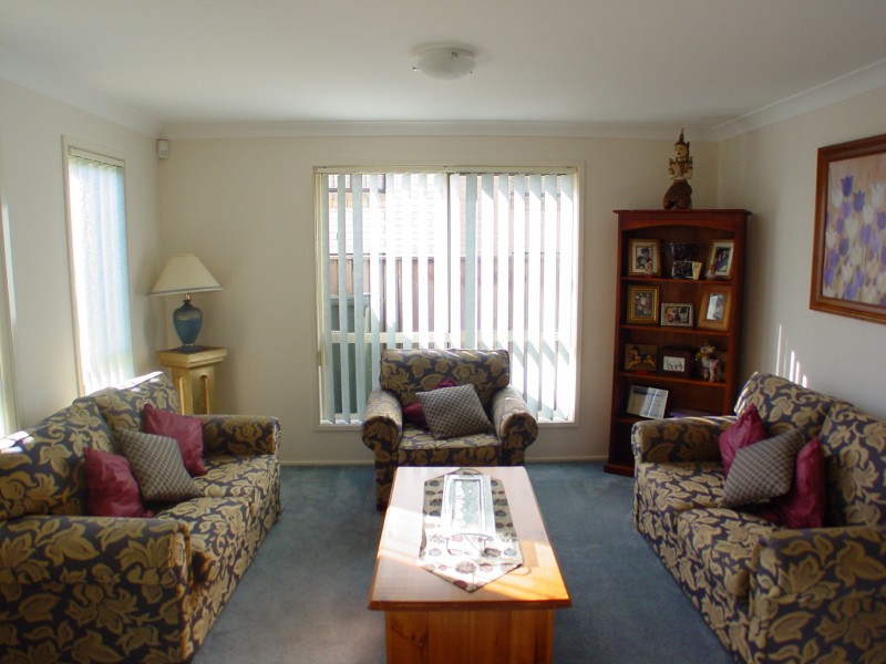 16 Ali Place, Glenwood NSW 2768