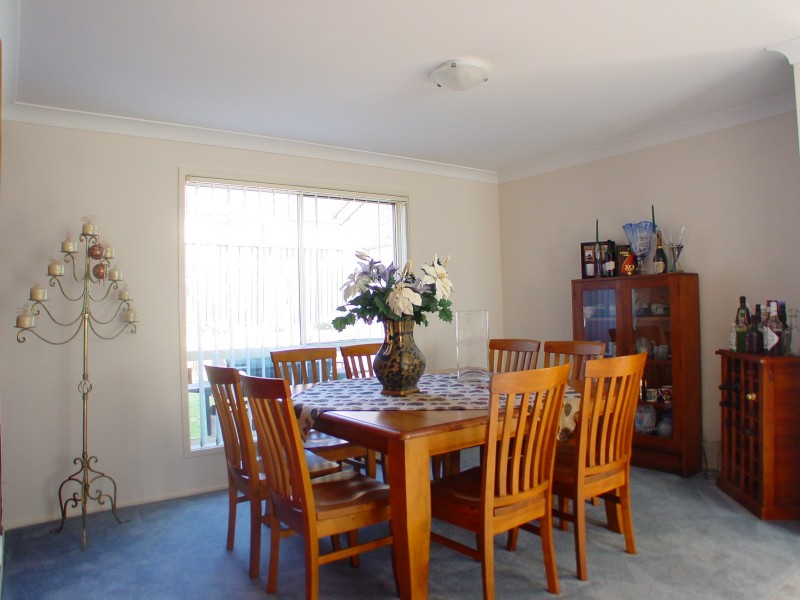 16 Ali Place, Glenwood NSW 2768
