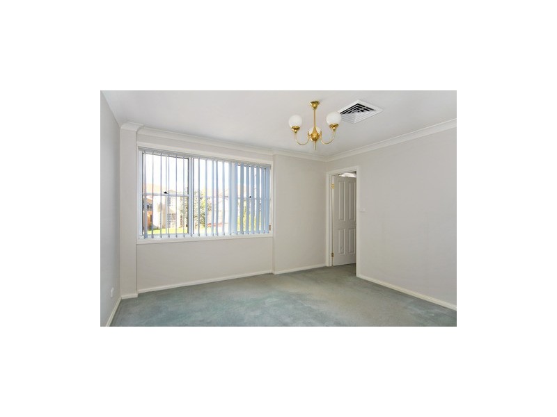 5 Angara Circuit, Glenwood NSW 2768