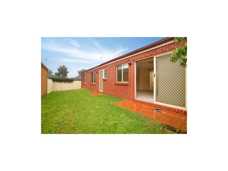 6 Candice Crescent, Stanhope Gardens NSW 2768