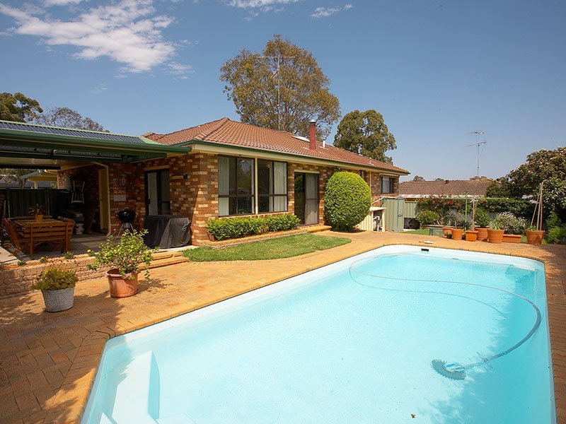 4 Harper Place, Kellyville NSW 2155