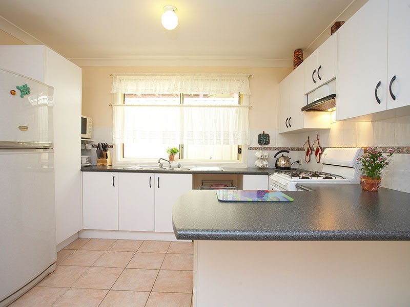 88 Forman Ave, Glenwood NSW 2768