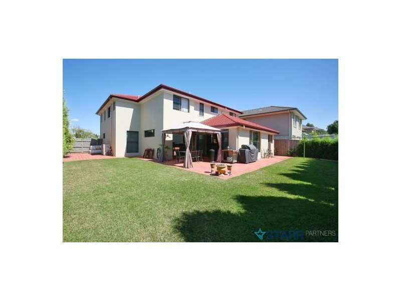 102 Perfection Ave, Stanhope Gardens NSW 2768