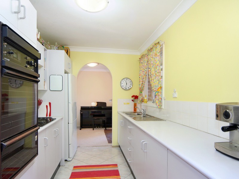 2 Tully Place, Quakers Hill NSW 2763