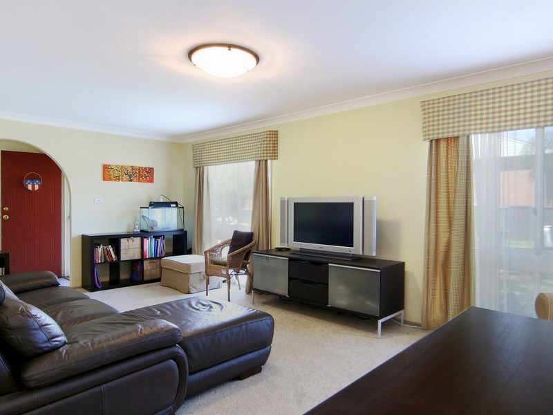 2 Tully Place, Quakers Hill NSW 2763