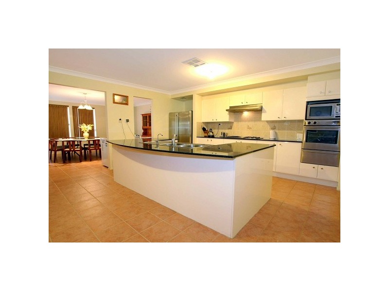 5 Dutton Road, Beaumont Hills NSW 2155