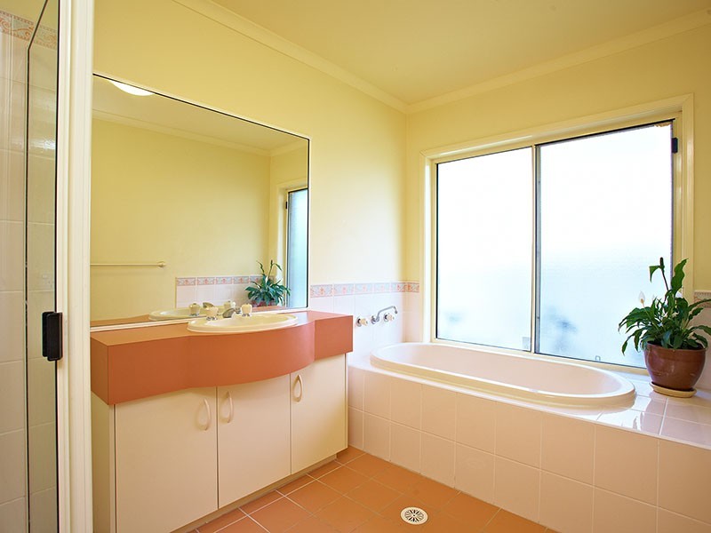 32 James Mileham Dr, Kellyville NSW 2155