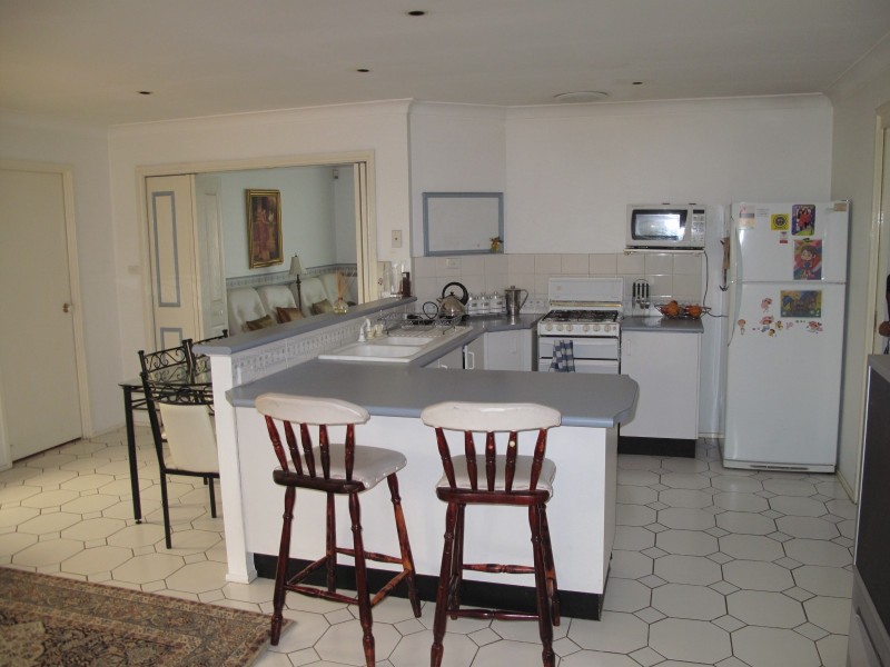 18 Wendy Place, Glenwood NSW 2768