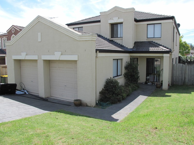 8 Herald Place, Beaumont Hills NSW 2155