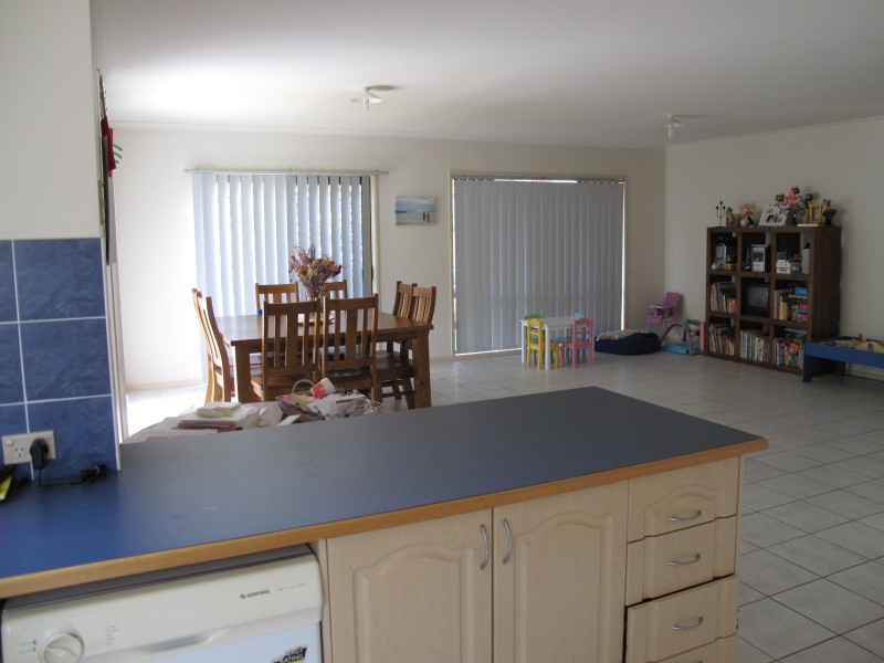 8 Herald Place, Beaumont Hills NSW 2155