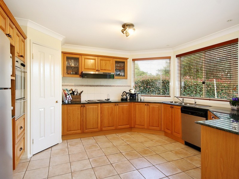 8 Tamara Place, Beaumont Hills NSW 2155