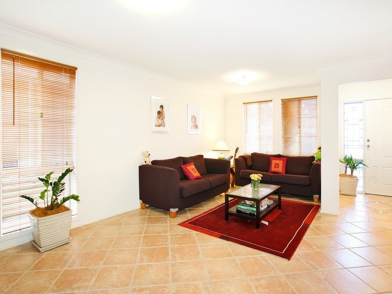 41 Crestview Avenue, Kellyville NSW 2155