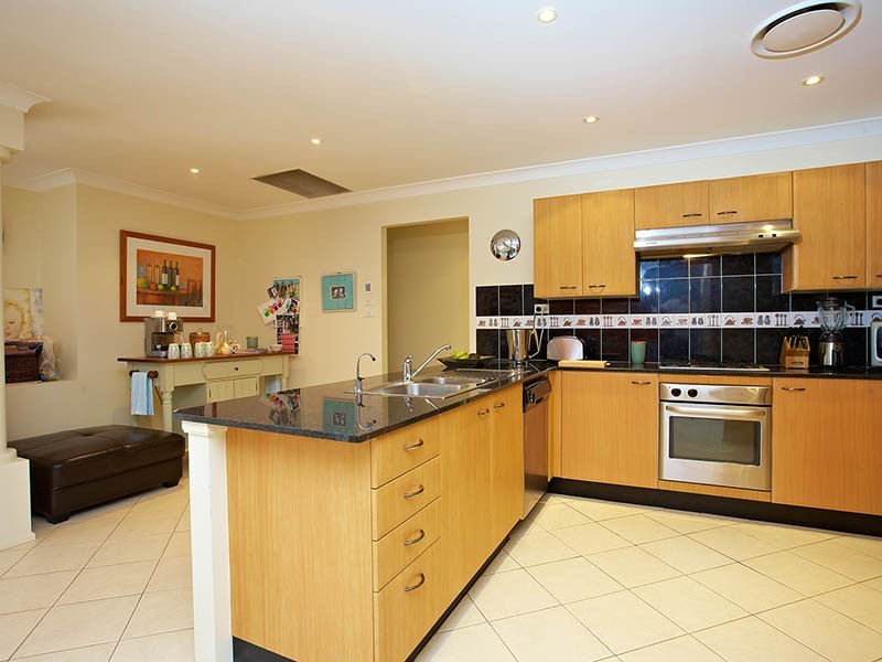 18 Tullaroan Street, Kellyville Ridge NSW 2155