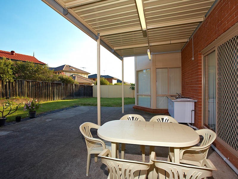 19 Grech Place, Glenwood NSW 2768