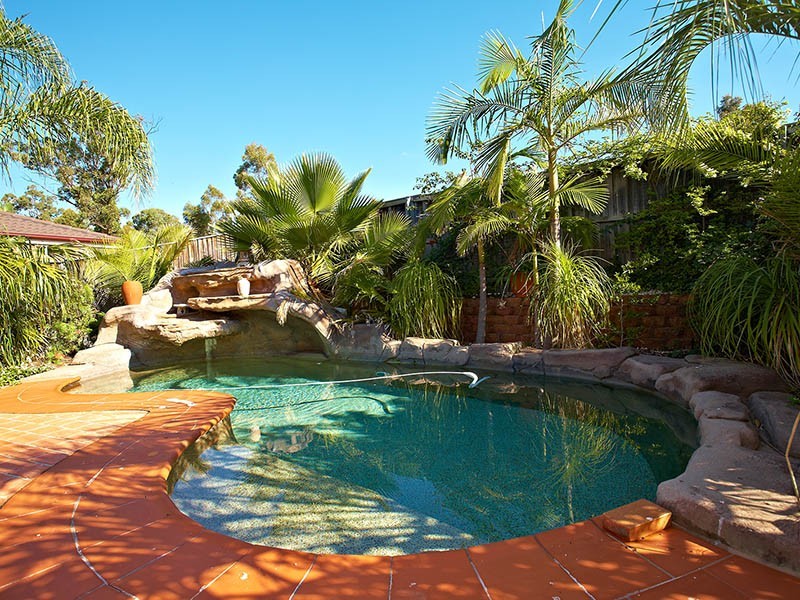 3 Brampton Drive, Beaumont Hills NSW 2155