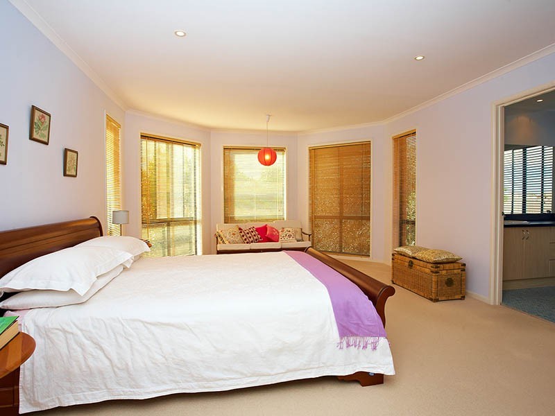 33 Hungerford Drive, Glenwood NSW 2768