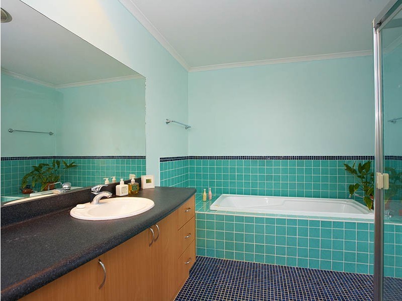 33 Hungerford Drive, Glenwood NSW 2768