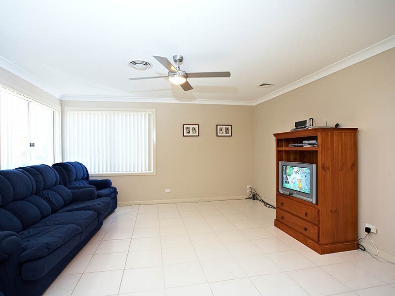 37 Galea Drive, Glenwood NSW 2768