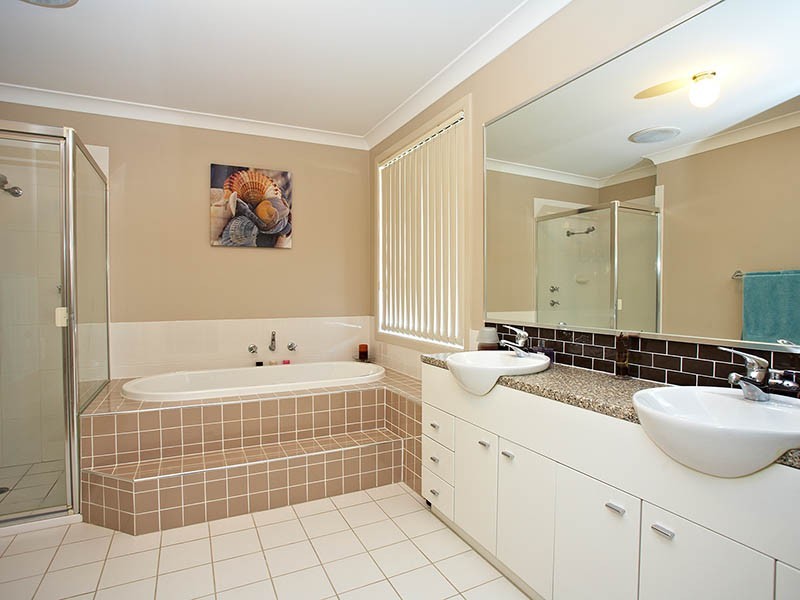 37 Galea Drive, Glenwood NSW 2768